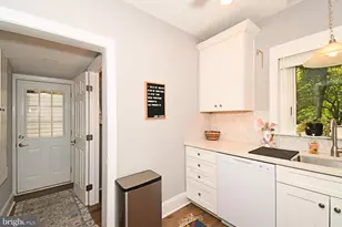 132 Walnut St, Mont Clare, PA 19453 - Photo 26