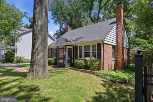 8 Sabine Ave, Narberth, PA 19072 - Photo 4