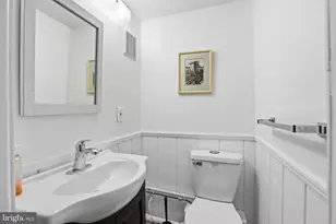 8 Sabine Ave, Narberth, PA 19072 - Photo 32