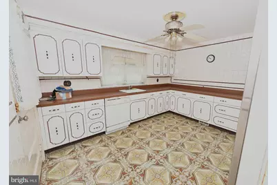 8231 New Second Street, Elkins Park, PA 19027 - Photo 12