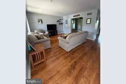 1215 Pine Ridge Drive, Perkiomenville, PA 18074 - Photo 2