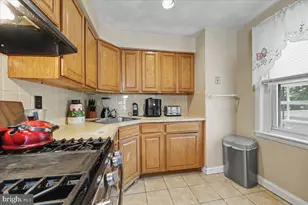 208 W 7th Ave, Conshohocken, PA 19428 - Photo 4