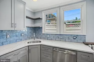210 E 11th Ave, Conshohocken, PA 19428 - Photo 16