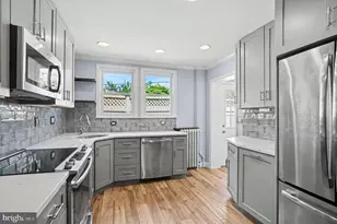 210 E 11th Ave, Conshohocken, PA 19428 - Photo 18