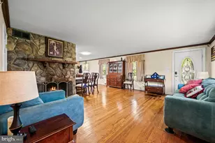4035 Fairway Rd, Lafayette Hill, PA 19444 - Photo 4