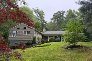 2115 Willow Brook Dr, Huntingdon Valley, PA 19006 - Photo 2