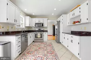 438 Candlewood Way, Harleysville, PA 19438 - Photo 8