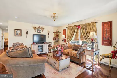 308 Meadow Court, North Wales, PA 19454 - Photo 2