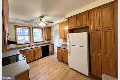 107 Upland Terrace, Bala Cynwyd, PA 19004 - Photo 2