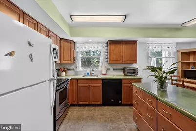 712 Meadowlark Road, Norristown, PA 19403 - Photo 8