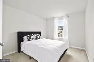 420 Sweet Bay Ln, Norristown, PA 19403 - Photo 16