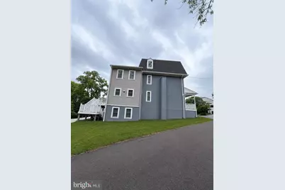 42 E 5th Avenue, Collegeville, PA 19426 - Photo 2