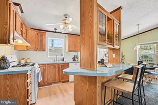 1106 J F K Dr, North Wales, PA 19454 - Photo 10