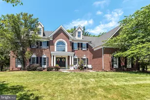 103 Bailey Dr, North Wales, PA 19454 - Photo 2
