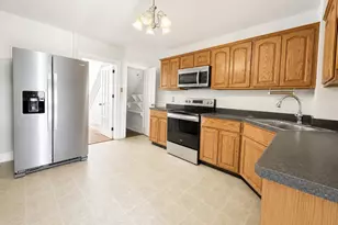 133 N 3rd Ave, Royersford, PA 19468 - Photo 4