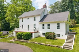 387 Tomlinson Rd, Huntingdon Valley, PA 19006 - Photo 1