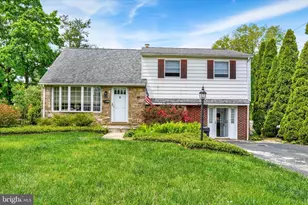 1617 Cherry Ln, Flourtown, PA 19031 - Photo 2