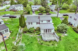 1617 Cherry Ln, Flourtown, PA 19031 - Photo 4