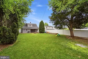 365 W King St, Pottstown, PA 19464 - Photo 30