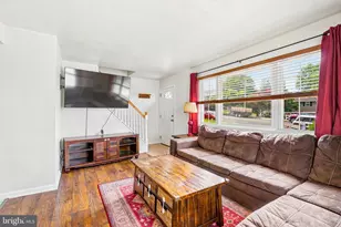 365 W King St, Pottstown, PA 19464 - Photo 4