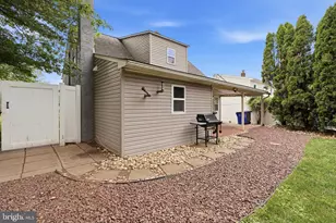 365 W King St, Pottstown, PA 19464 - Photo 28