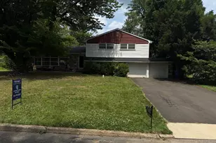 1105 Rock Creek Dr, Wyncote, PA 19095 - Photo 2
