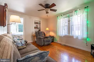 113 Penn St, Pennsburg, PA 18073 - Photo 6