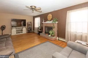 120 W 8th St, Pottstown, PA 19464 - Photo 10