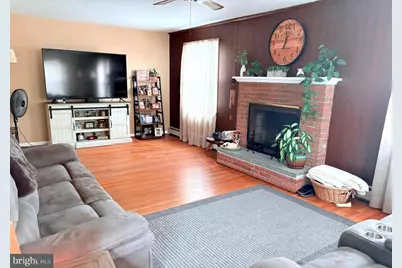 120 W 8th Street, Pottstown, PA 19464 - Photo 4