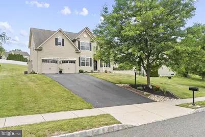 114 Lawrence Drive, Gilbertsville, PA 19525 - Photo 2