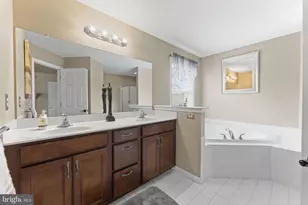 114 Lawrence Dr, Gilbertsville, PA 19525 - Photo 22