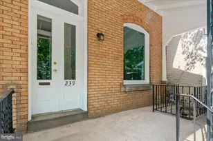 239 Beech St, Pottstown, PA 19464 - Photo 2