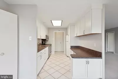 1001 City Avenue #ED616, Wynnewood, PA 19096 - Photo 2