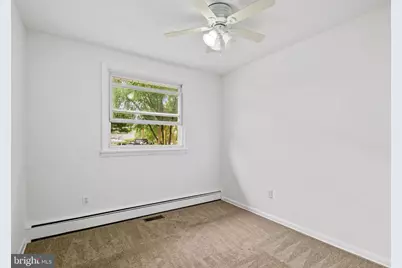 190 Maple Avenue, Belmont Hills, PA 19004 - Photo 14