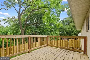 190 Maple Ave, Belmont Hills, PA 19004 - Photo 6