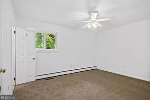 190 Maple Ave, Belmont Hills, PA 19004 - Photo 16