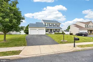 2580 Willow Brook Ln, Pottstown, PA 19464 - Photo 2