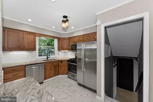 701 Abbey Ln, Lansdale, PA 19446 - Photo 10