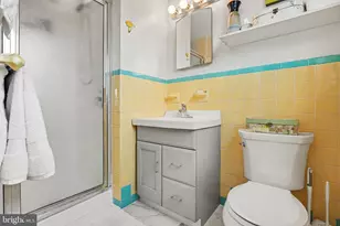1131 Locust St, Lansdale, PA 19446 - Photo 30