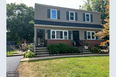 327 Garden Avenue, Horsham, PA 19044 - Photo 2