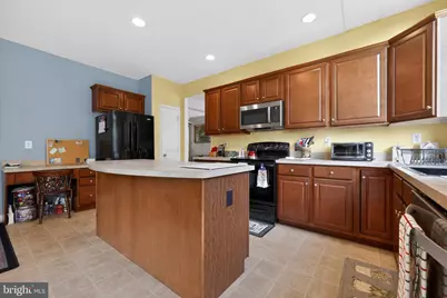 1110 Autumnview Lane, Pottstown, PA 19464 - Photo 10