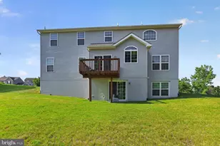1110 Autumnview Ln, Pottstown, PA 19464 - Photo 30