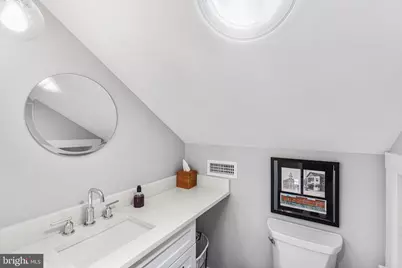 231 N Essex Avenue, Narberth, PA 19072 - Photo 44