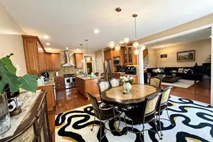 562 Farmdale Cir, Blue Bell, PA 19422 - Photo 4