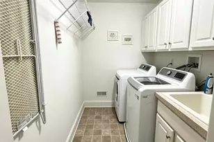 562 Farmdale Cir, Blue Bell, PA 19422 - Photo 24