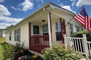12 Longwood Ct W, Harleysville, PA 19438 - Photo 1