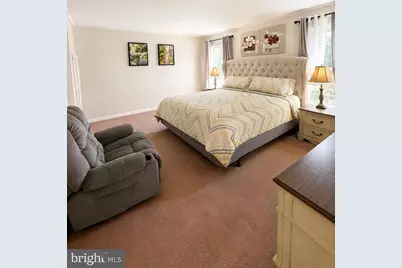 12 Longwood Court W, Harleysville, PA 19438 - Photo 8