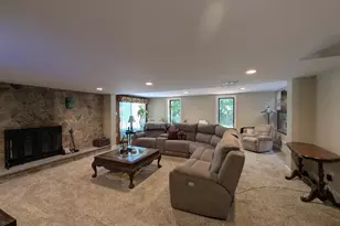 3913 Bradford Rd, Huntingdon Valley, PA 19006 - Photo 18