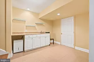 306 Dunwoody Dr, Blue Bell, PA 19422 - Photo 28
