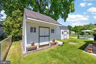 11 W 5th Ave, Trappe, PA 19426 - Photo 30